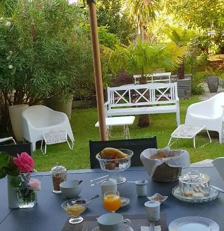 La Closerie D'azelie Bed and breakfast *